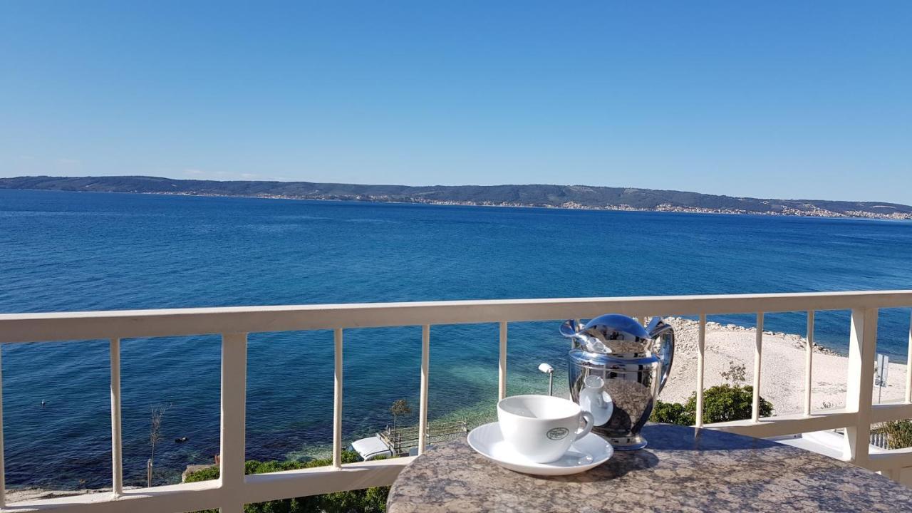 Apartman Figaro Pogled Od Milijun Dolara, 2 Tusa, 2 Wc Каштела Екстер'єр фото