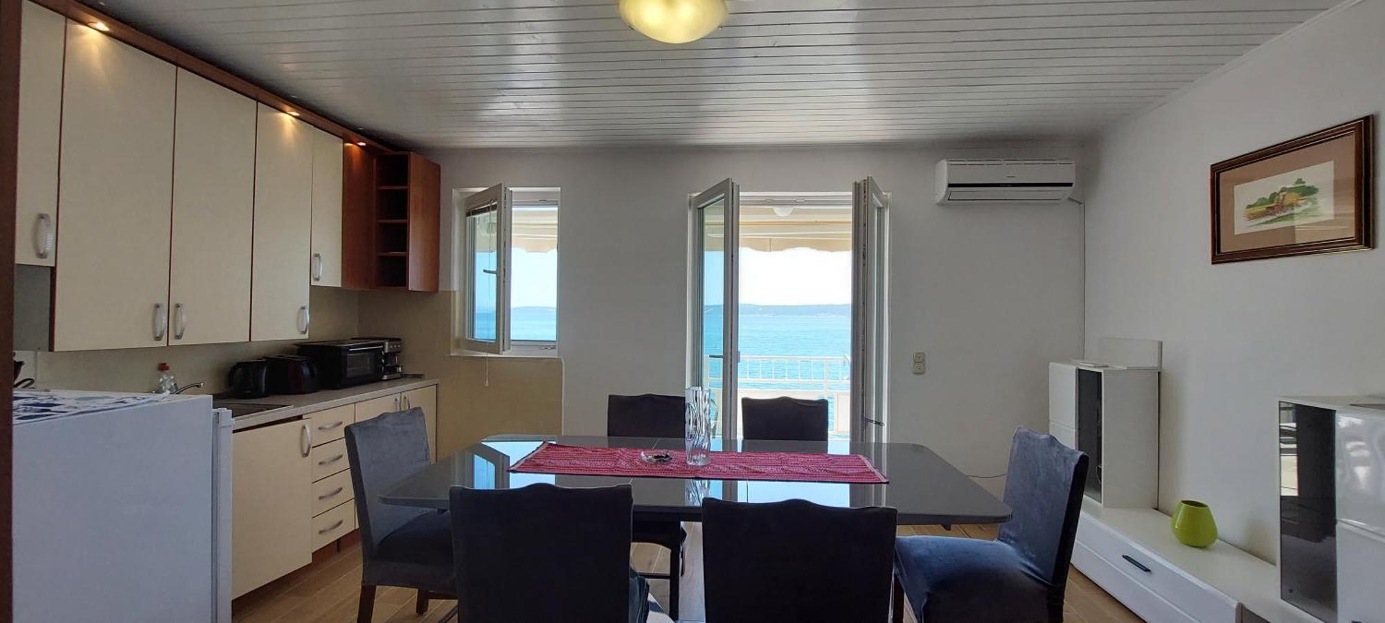 Apartman Figaro Pogled Od Milijun Dolara, 2 Tusa, 2 Wc Каштела Екстер'єр фото
